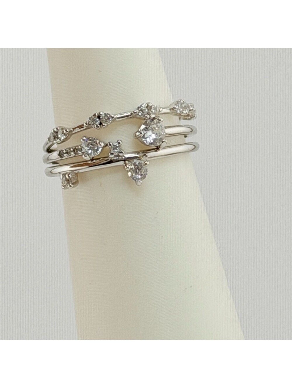 Bomb Party 3pc Ring Sz 7 “Shimmer So Bright” RBP5184 Retro Clear Cz on Rhodium